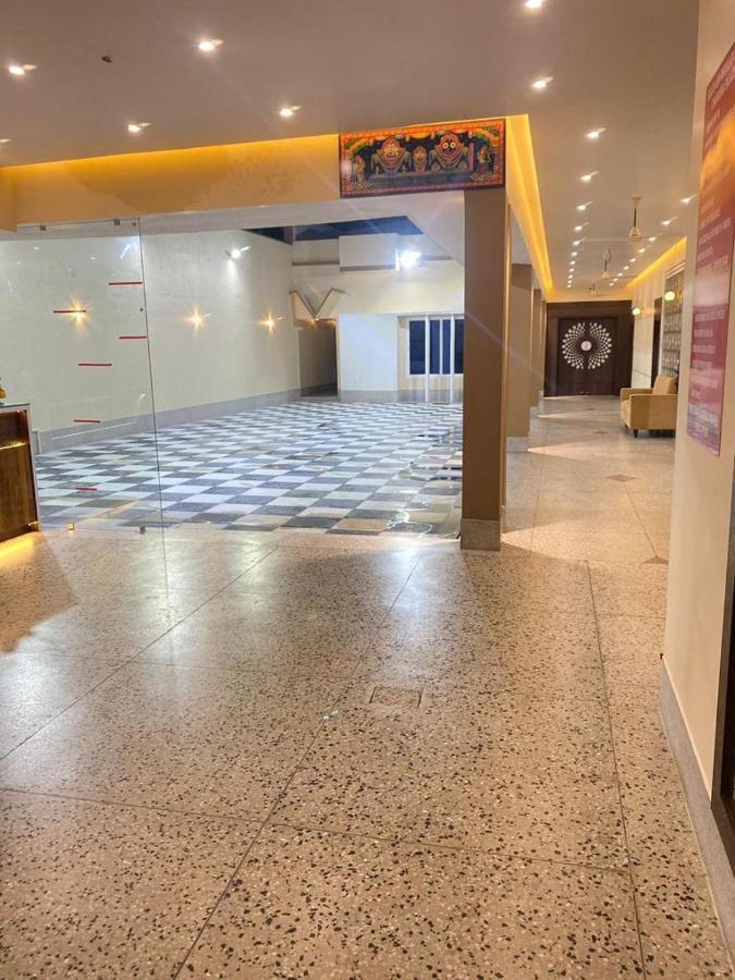 Chanduka Palace Пури Екстериор снимка