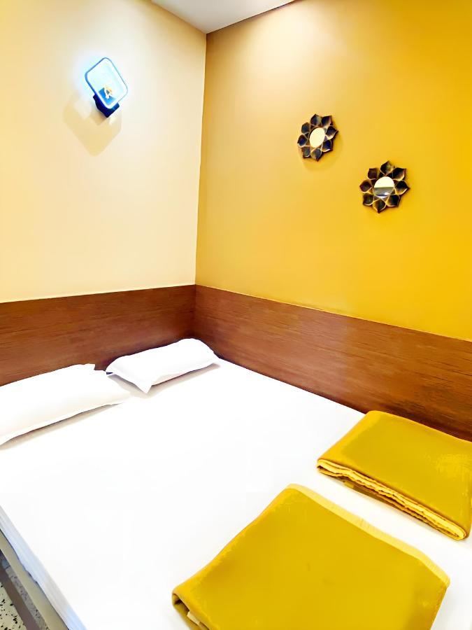 Chanduka Palace Пури Екстериор снимка