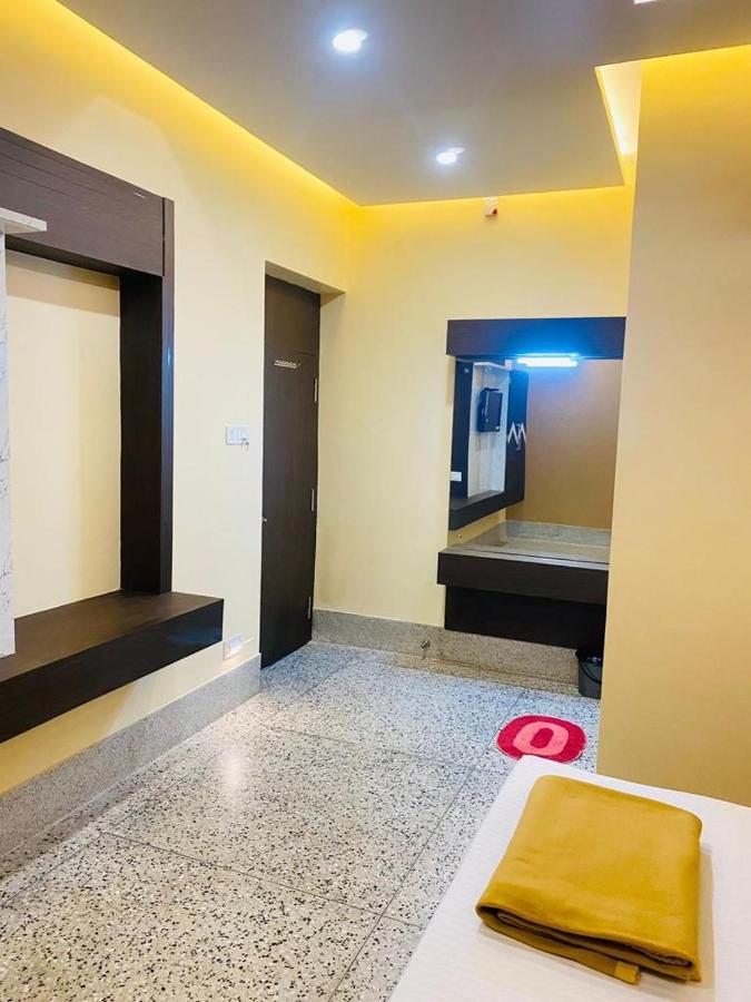 Chanduka Palace Пури Екстериор снимка