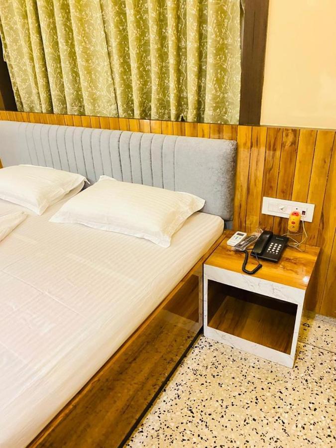 Chanduka Palace Пури Екстериор снимка